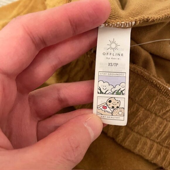 NWT Aerie Offline Summer Lights Terry Cloth Shorts Size XS - Picture 10 of 16